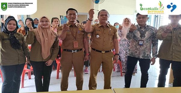 Wakili Kepala Dinas Kabid K3 didampingi Camat Rupat Utara Apresiasi TPK yang mengikuti Orientasi